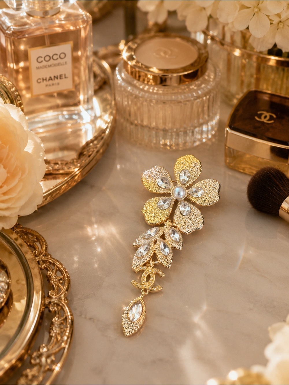 ✨ Gold-Tone Floral Crystal & Pearl Dangle Brooch